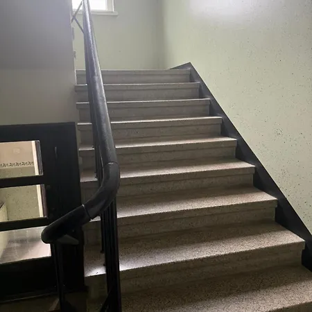 Hinkula - Syvaeraumankatu 35 劳马