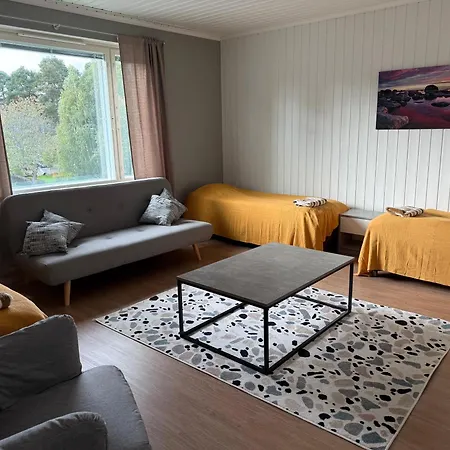 公寓 Hinkula - Syvaeraumankatu 35 劳马